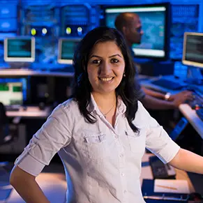 Cybersecurity student in cybersecurity lab
