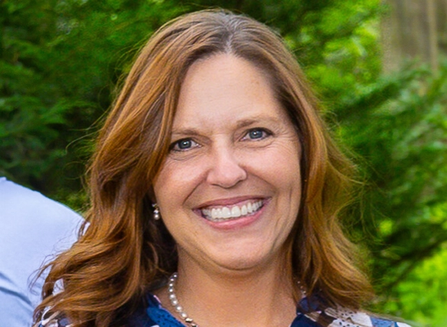 Head shot of Melissa